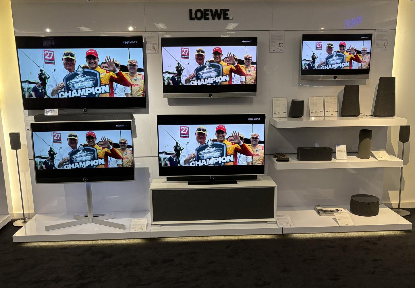 Loewe Antares 55 OLED